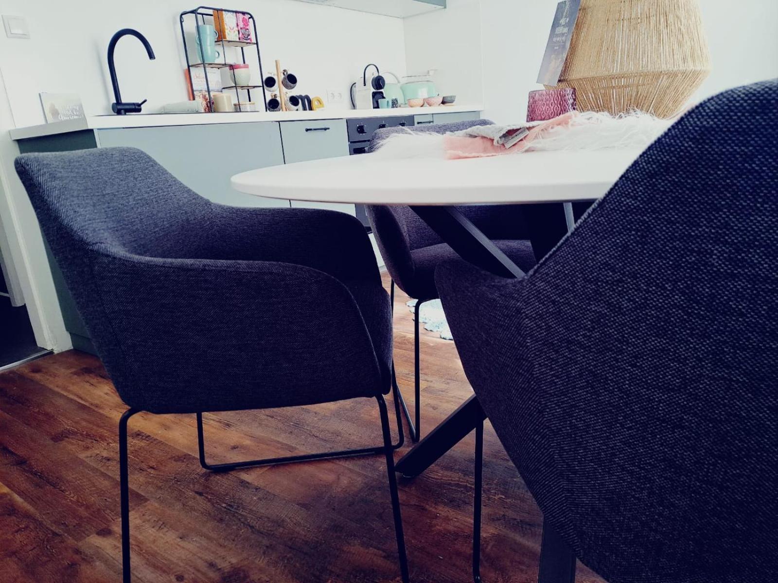 Apartment Wildflower In Privatvilla Im Herzen Merans エクステリア 写真