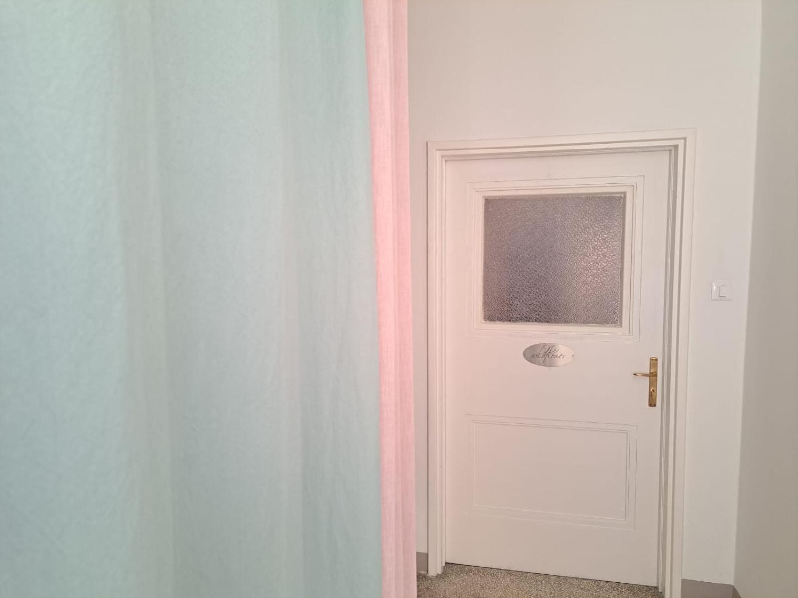 Apartment Wildflower In Privatvilla Im Herzen Merans エクステリア 写真