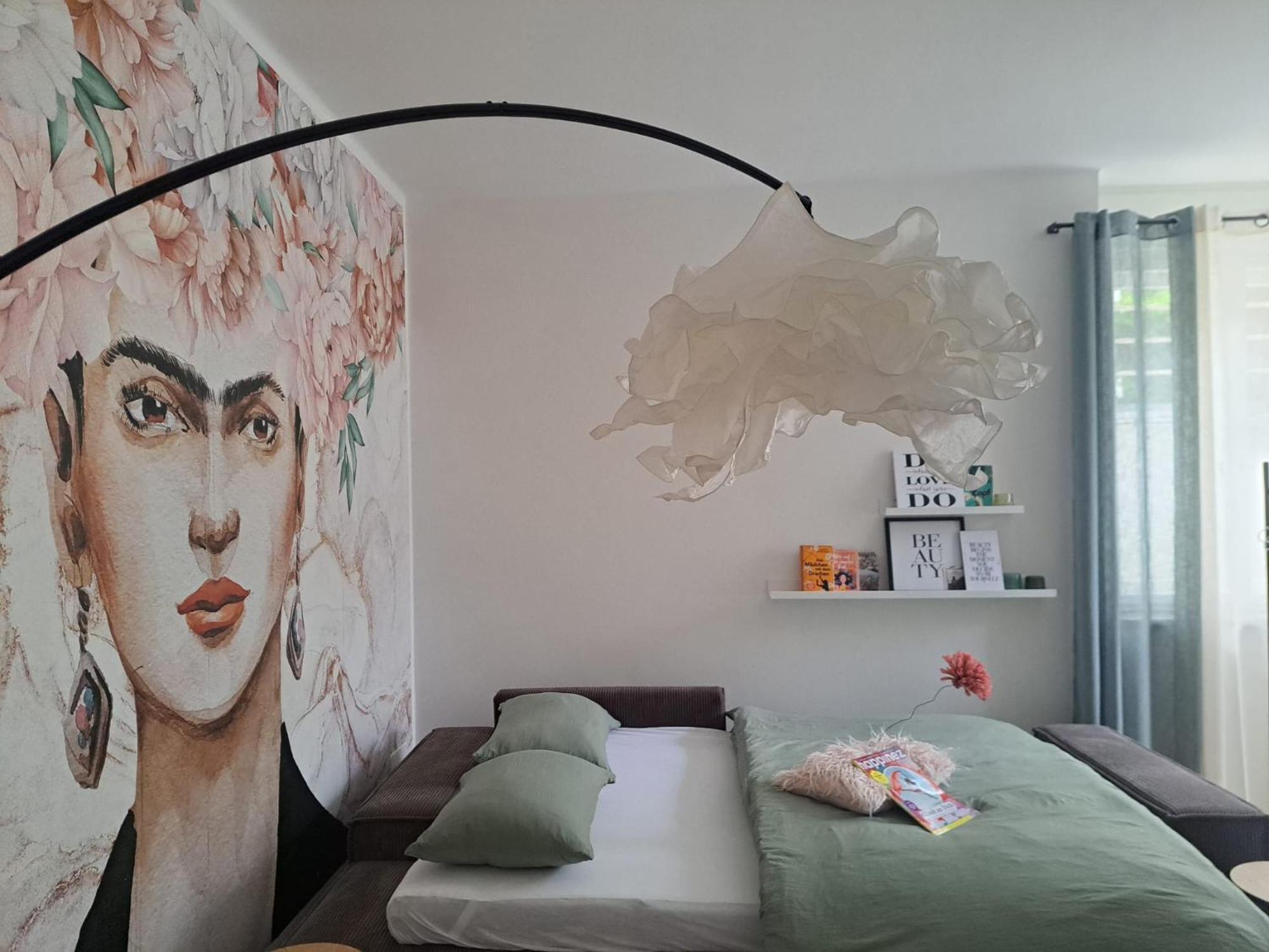 Apartment Wildflower In Privatvilla Im Herzen Merans エクステリア 写真