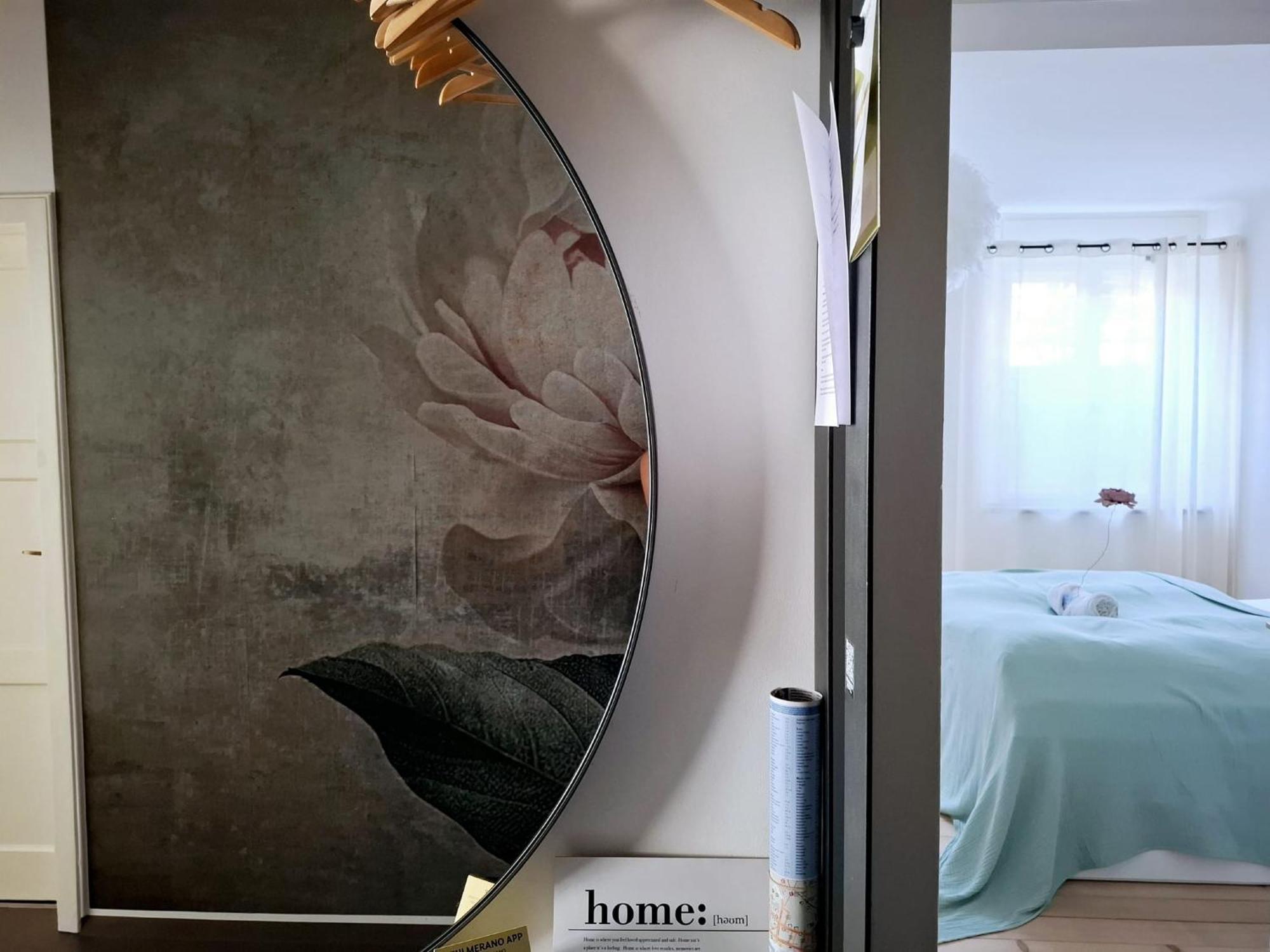 Apartment Wildflower In Privatvilla Im Herzen Merans エクステリア 写真